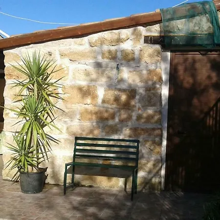 Girasole Casa de Campo Terrasini